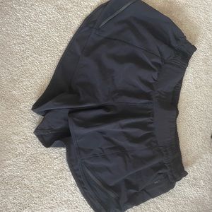 Hotty Hot Lululemon Shorts 2.5”